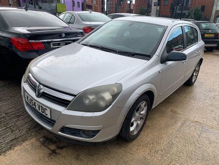 VAUXHALL ASTRA 1.6i 16v SXi 5dr